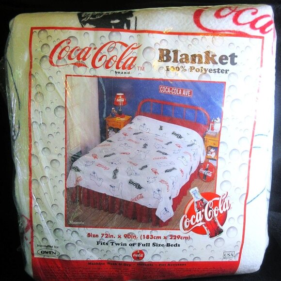 NOS 1999 Coca-Cola Blanket 72” x 90” Twin or Full Polar Bear COKE Vintage - Picture 1 of 5